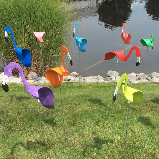 🦩 Flamingo Wind Spinner Decor for Garden with Whirling Motion