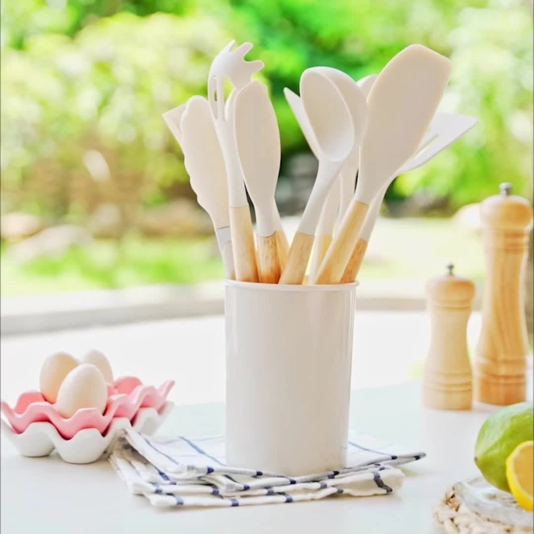 Transform Your Cooking with Stylish, Effortless Eco-Friendly Silicone Tools