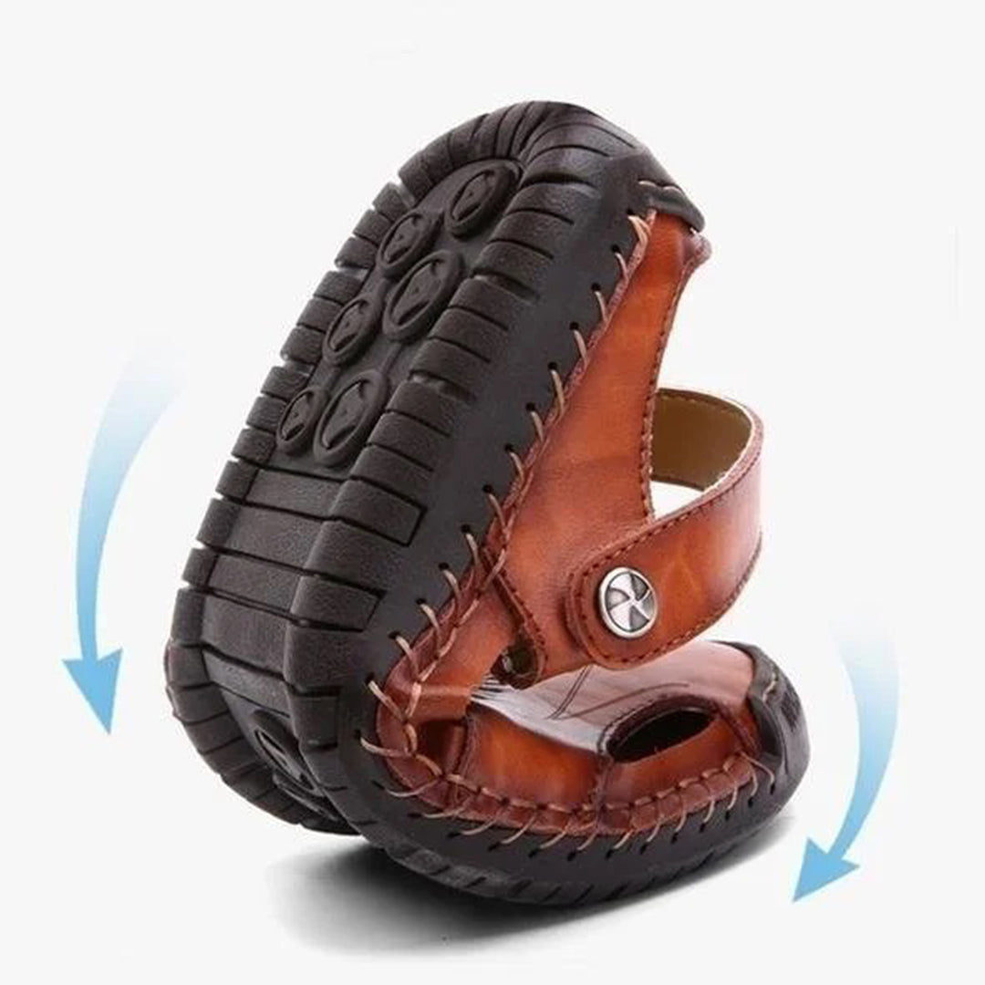 VarroStride™ — Cushioned Support Meets Effortless Style