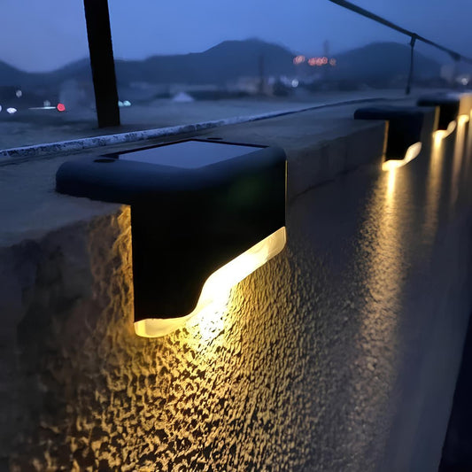 Ultra-Powerful Outdoor LED Solar Lamp