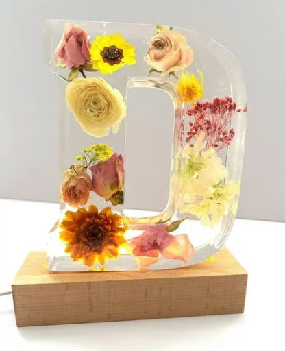 FloraGlow | Handmade Floral Night Light for a Dreamy Ambiance