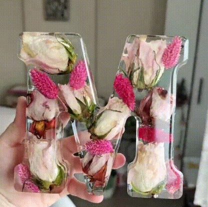 FloraGlow | Handmade Floral Night Light for a Dreamy Ambiance